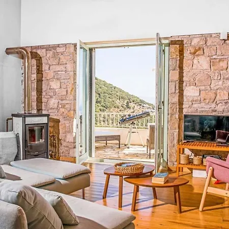 Vinglatouri Sleeps 5 With Pool Air Con And Wifi * Vigglatouri